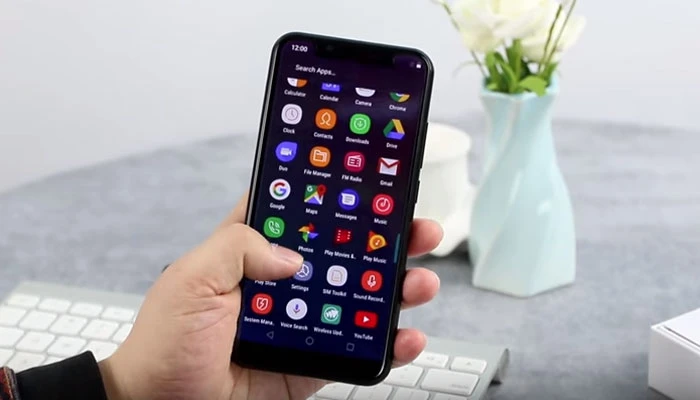 Oukitel U18 Hands On Screen